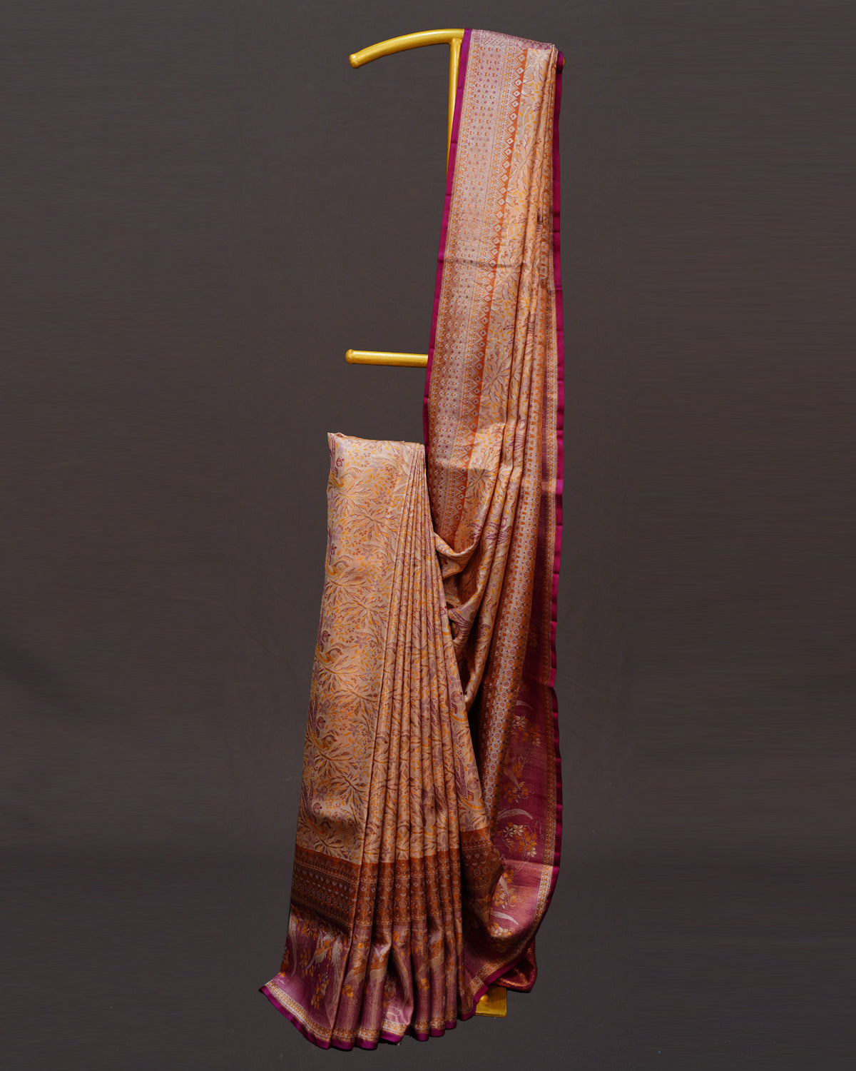 Graceful Brown Tissue Kanjivaram Saree Graceful Brown Tissue Kanjivaram Saree