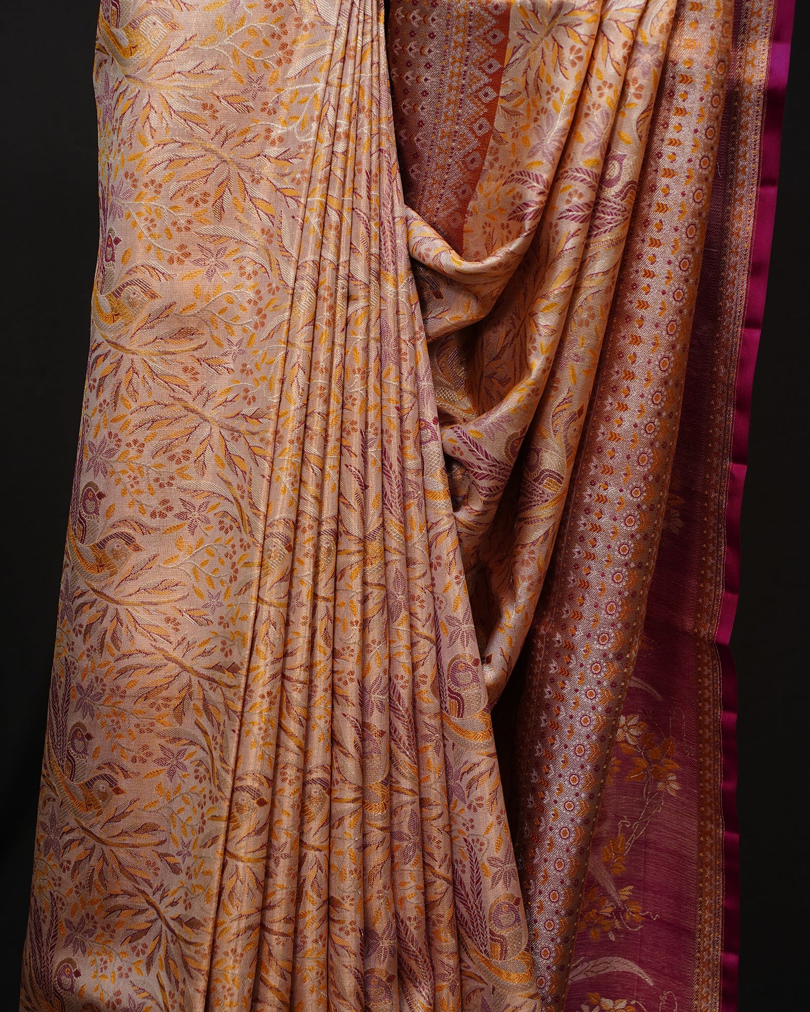 Graceful Brown Tissue Kanjivaram Saree Graceful Brown Tissue Kanjivaram Saree