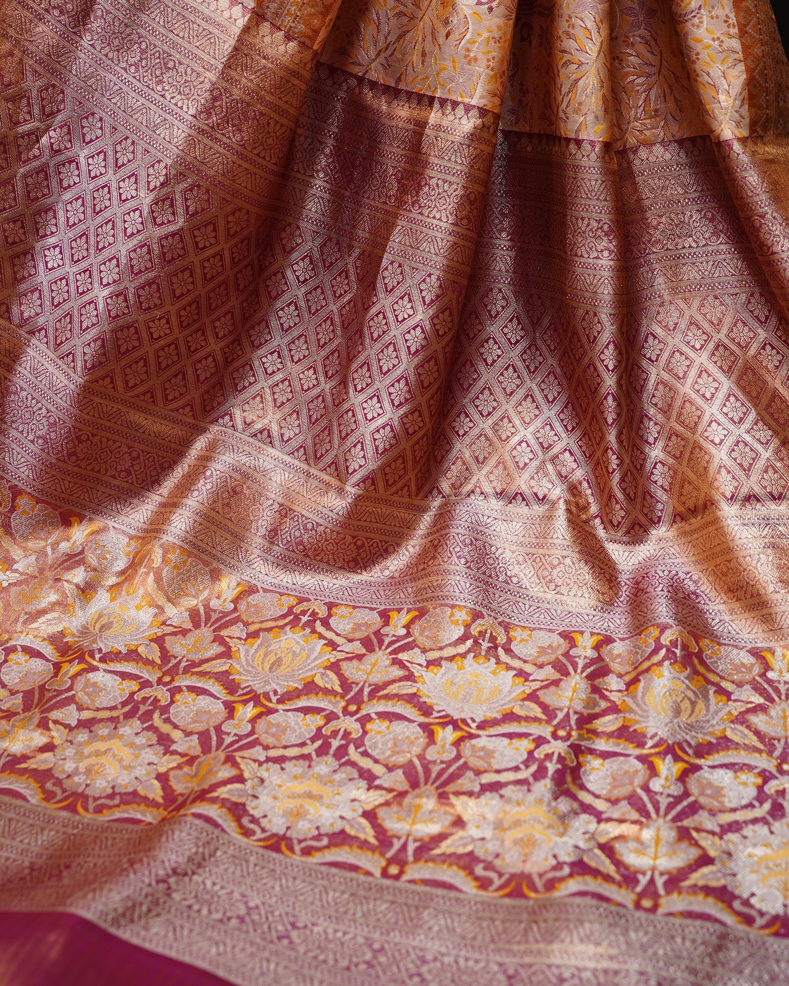 Graceful Brown Tissue Kanjivaram Saree Graceful Brown Tissue Kanjivaram Saree