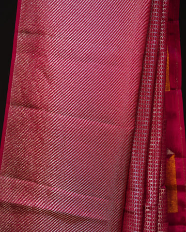 Majestic Magenta Pink Kanjivaram Silk Saree with Brocade Elegance Majestic Magenta Pink Kanjivaram Silk Saree with Brocade Elegance