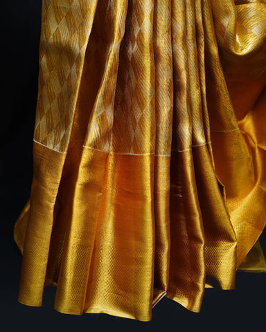 Classic Gold Tissue Kanjivaram Silk Saree with Geometrical Brocade Weaving Classic Gold Tissue Kanjivaram Silk Saree with Geometrical Brocade Weaving