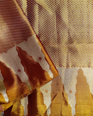 Elegant Gold Tissue Kanjivaram Saree with Red Butta Weaving Elegant Gold Tissue Kanjivaram Saree with Red Butta Weaving