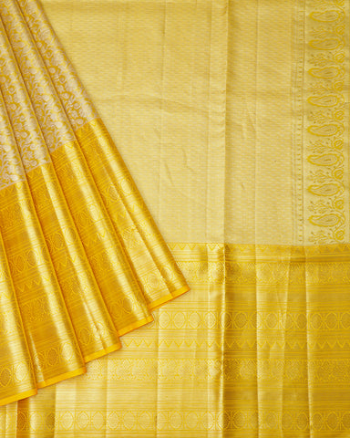 The gold tissue Kanjivaram silk saree