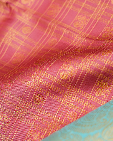The onion pink checks Kanjivaram silk saree