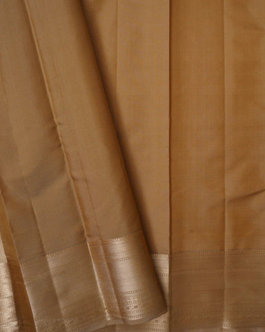 The cream and white  kanjivaram silk saree