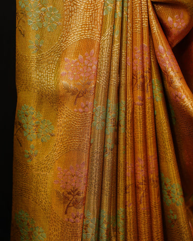 Elegant Green Kanjivaram Silk Saree with Meenakari Weaving