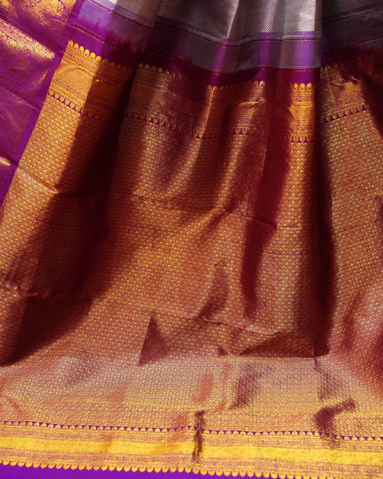 Elegant Grey Kanjivaram Silk Saree with Maroon Contrast