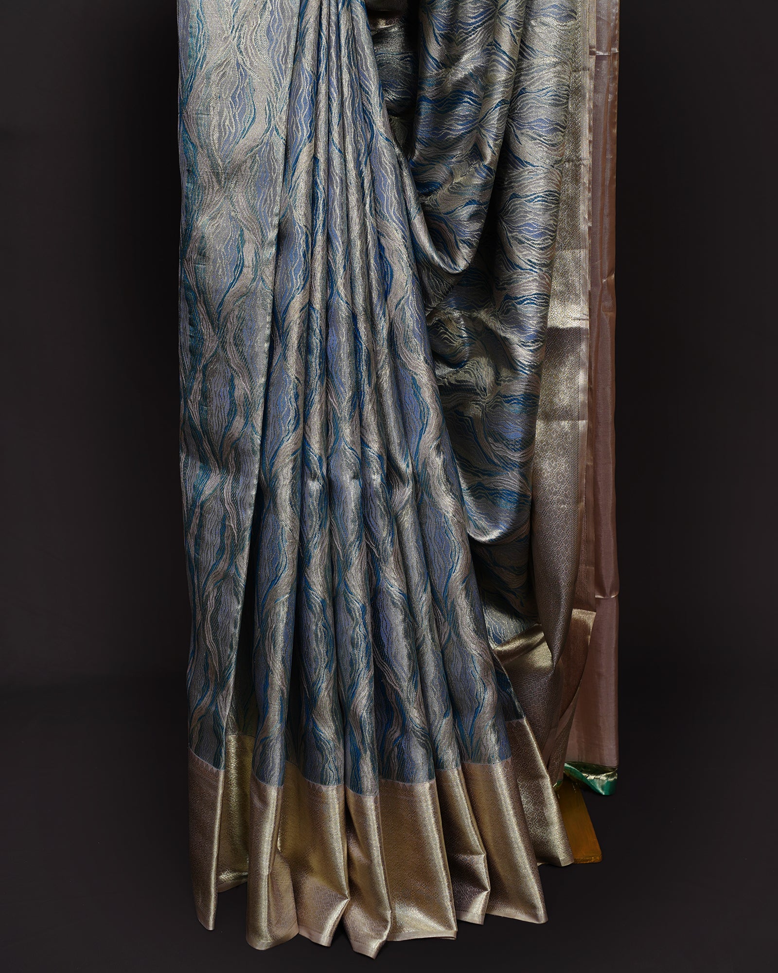 Graceful Blue Tissue Kanjivaram Saree with Golden Elegance