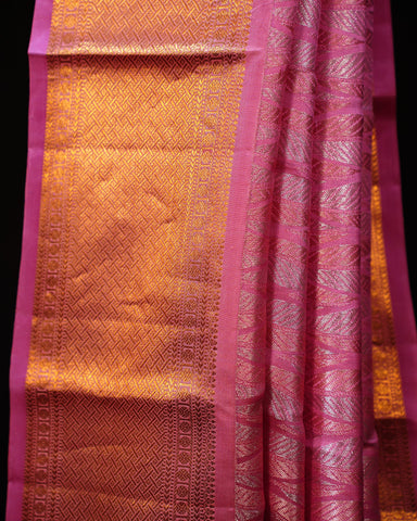 Elegant Light Pink Kanjivaram Silk Saree with Brocade Charm