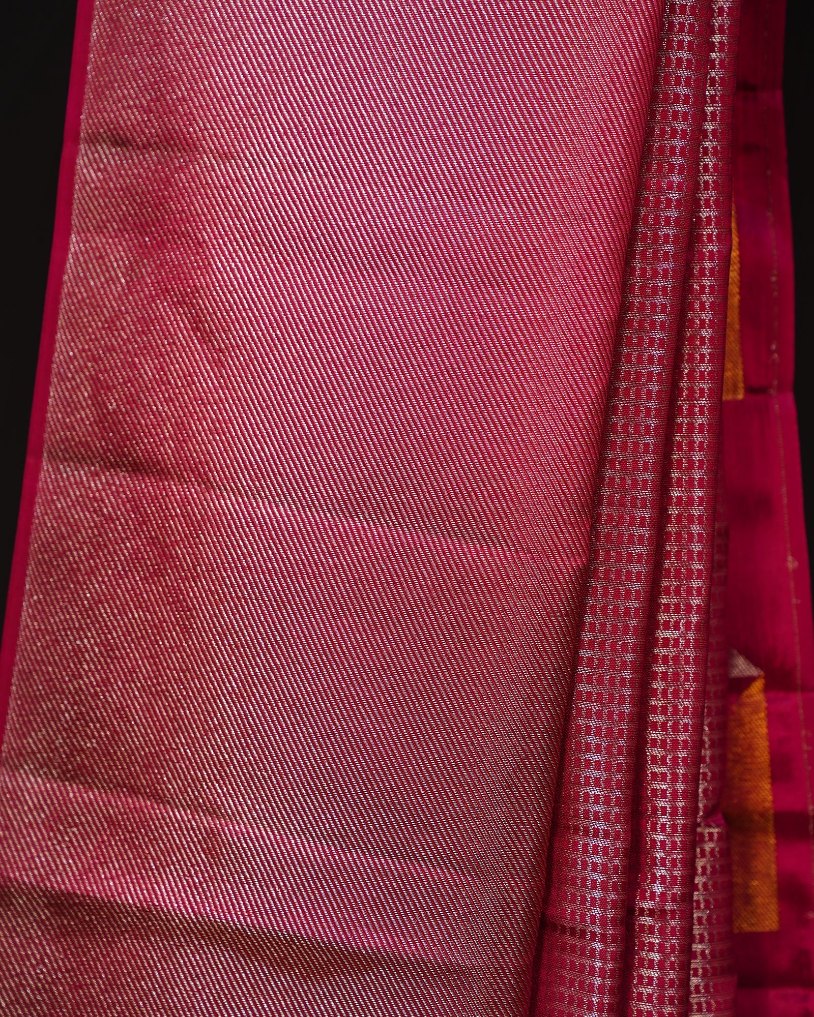 Majestic Magenta Pink Kanjivaram Silk Saree with Brocade Elegance