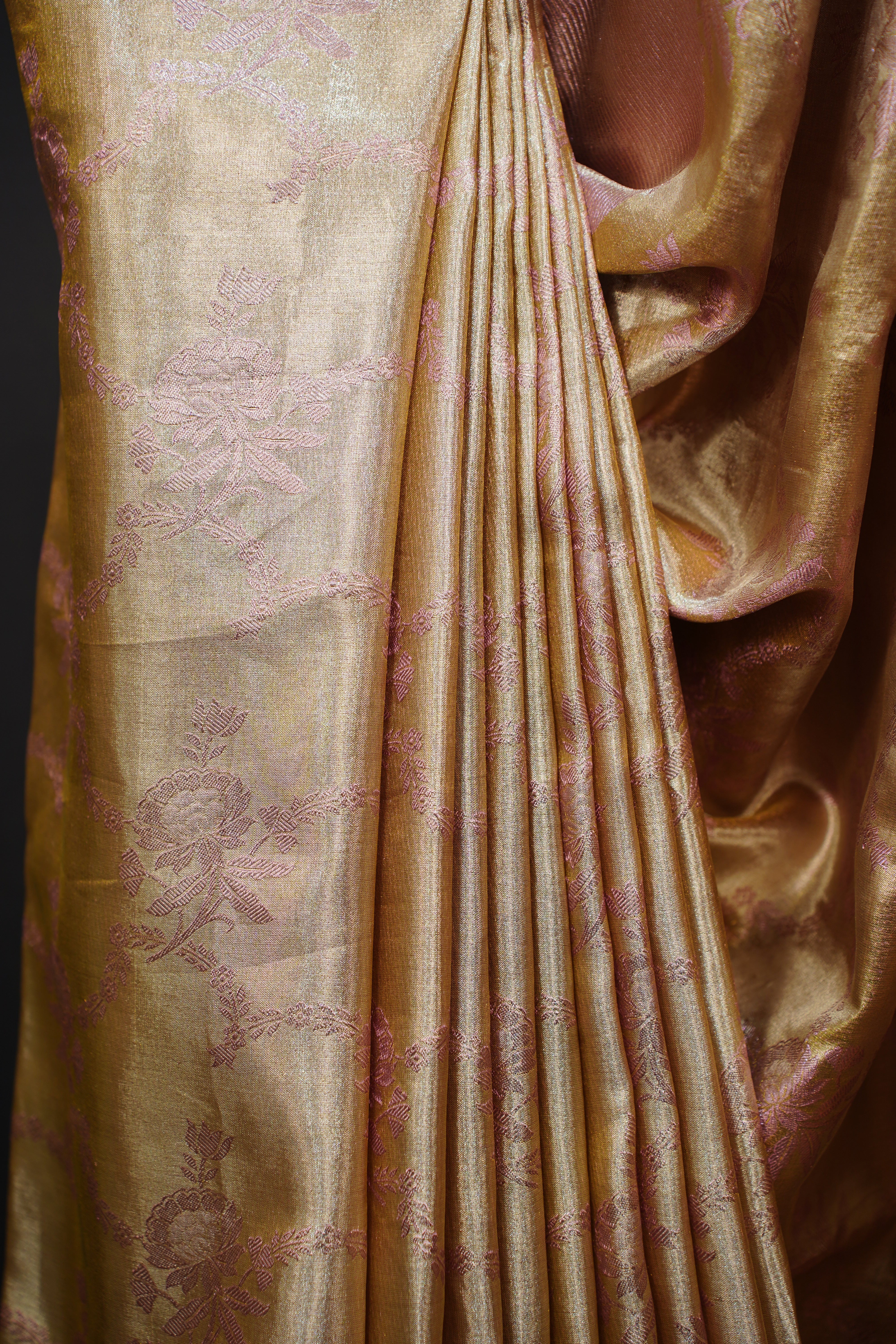 Elegant Rose Gold Tissue Kanjivaram Silk Saree with Floral Charm