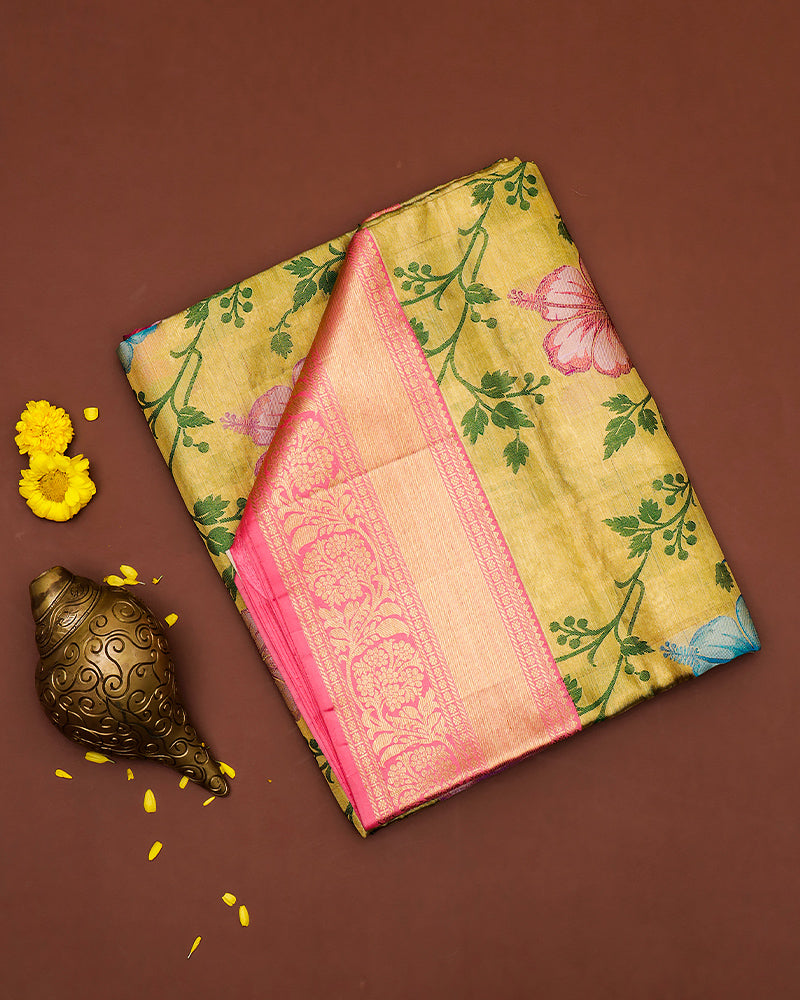 The gold tissue Kanjivaram saree
